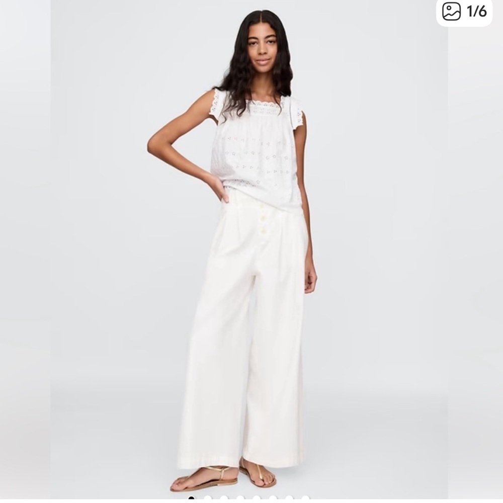 Wide-Leg High-Rise Pants in White